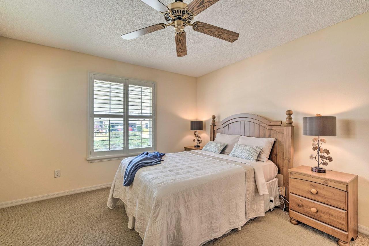 Home In The Villages With Lanai And Private Hot Tub! Exterior photo
